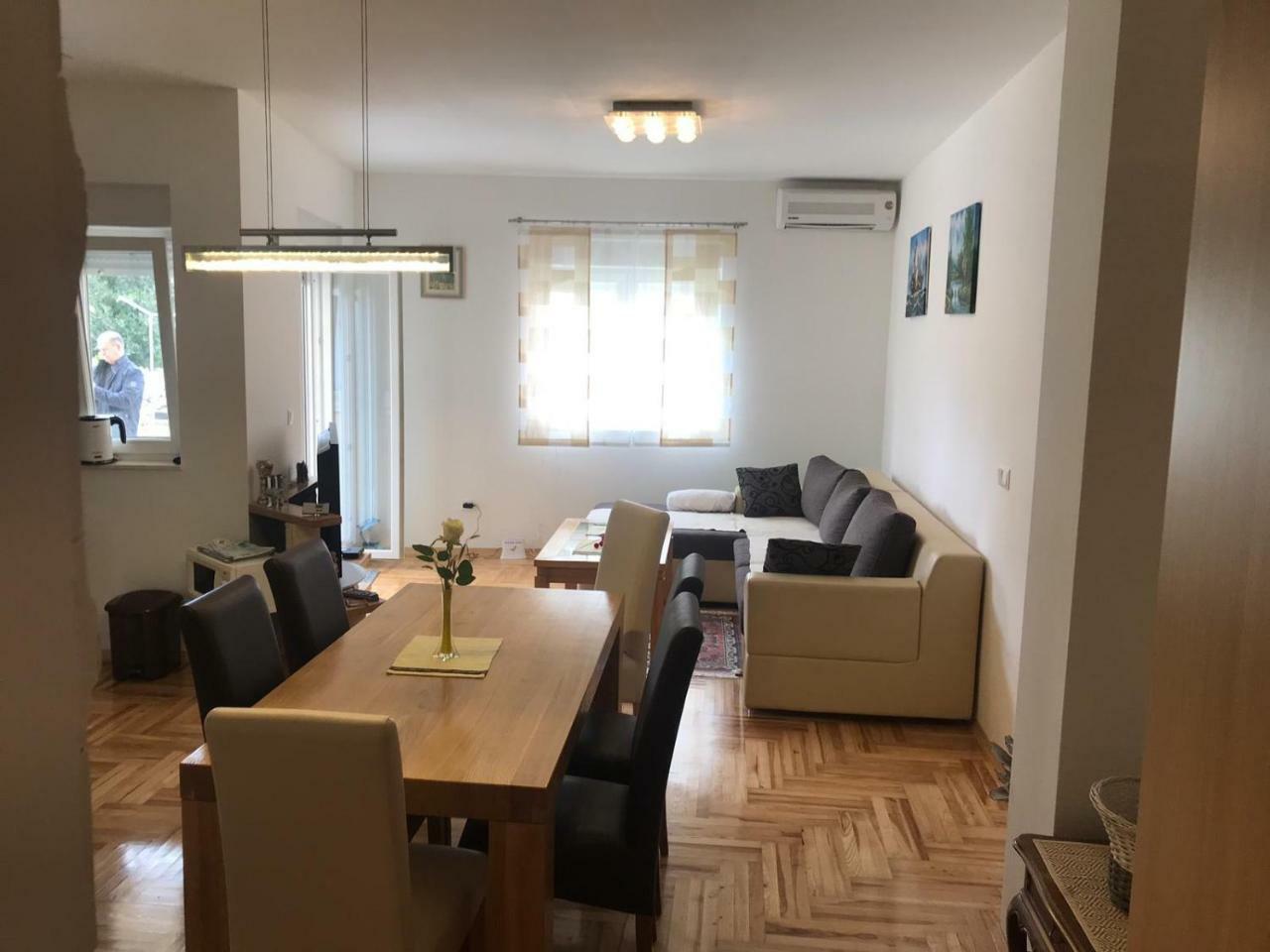 Apartmant Jela Apartment ซาตอน ภายนอก รูปภาพ